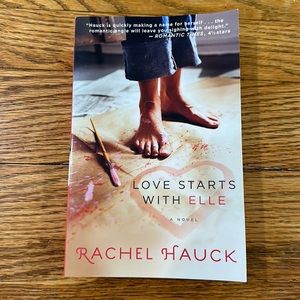 Love Starts with Elle, by Rachael Huack
